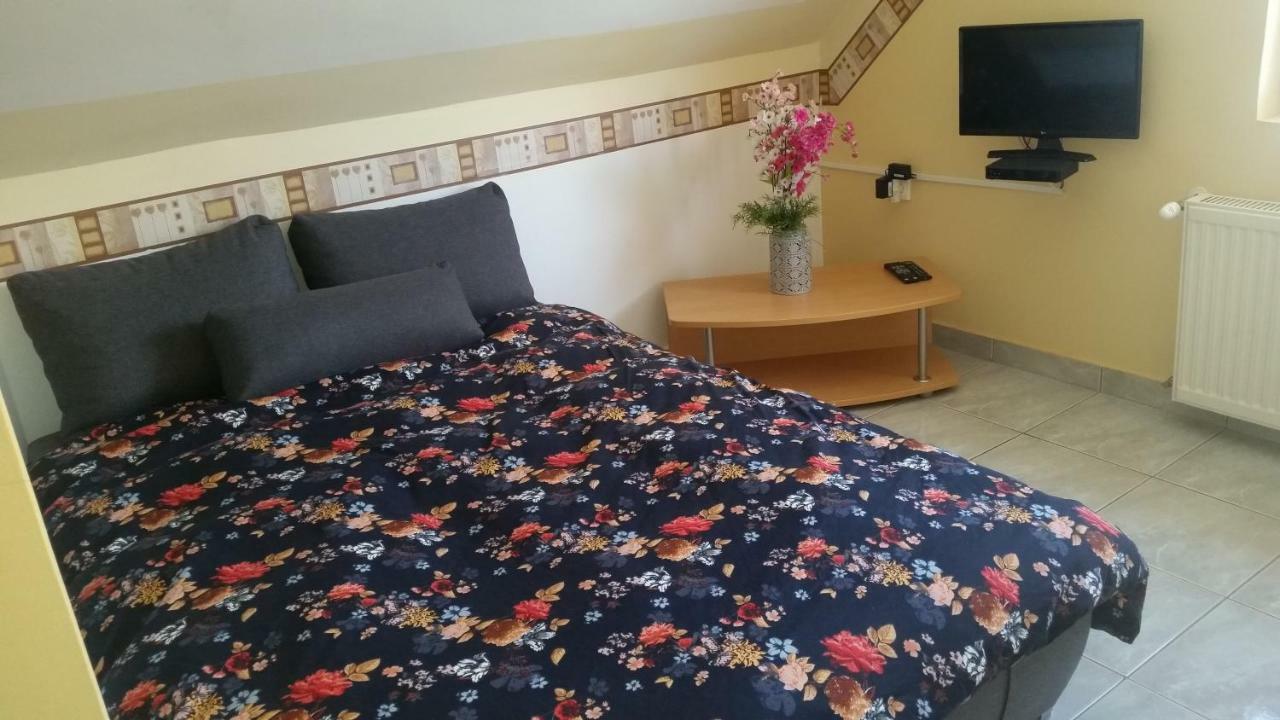 잘라카로쉬 Porat House 아파트 외부 사진